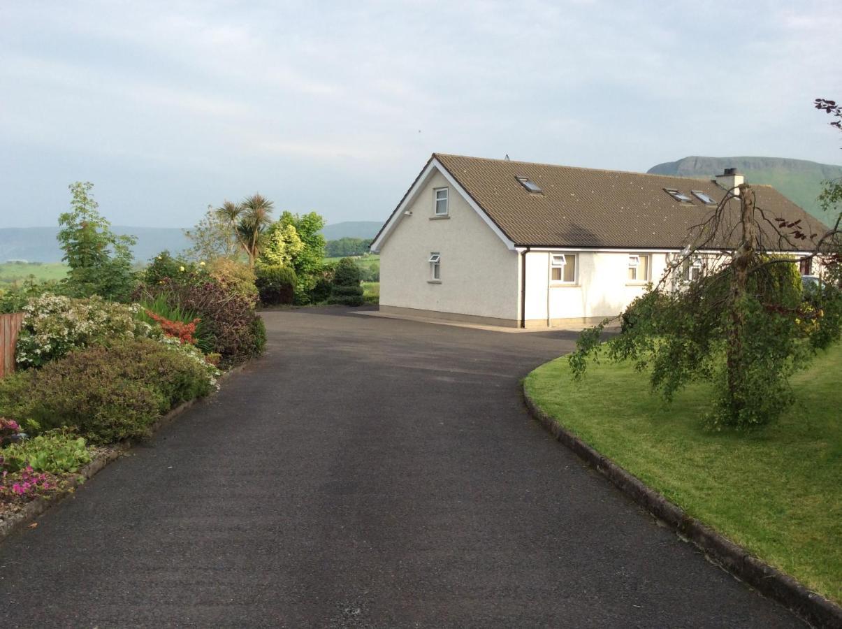 Garron View Bed & Breakfast Cushendall Eksteriør bilde